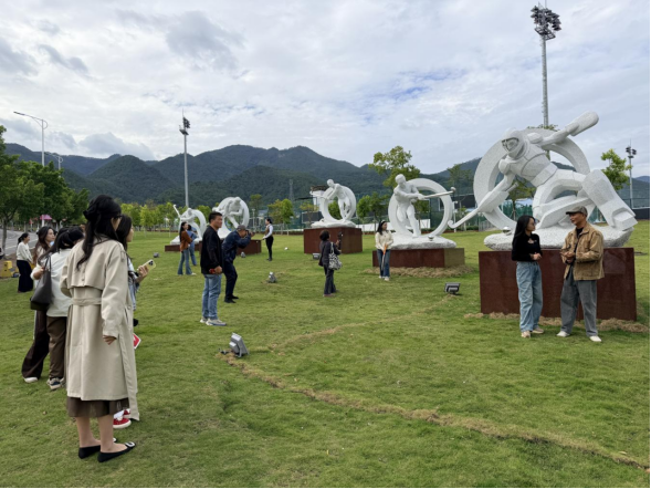 怀远股票 36位网络达人齐聚，为云浮“迎全运，打造曲棍球之城”打Call